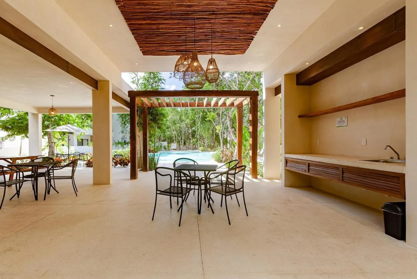 New Coto1112Min Beach,Gated,Gym,Playground,Pools Playa del Carmen 0*,